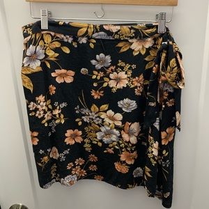 Floral Tie-Wrap AE Skirt